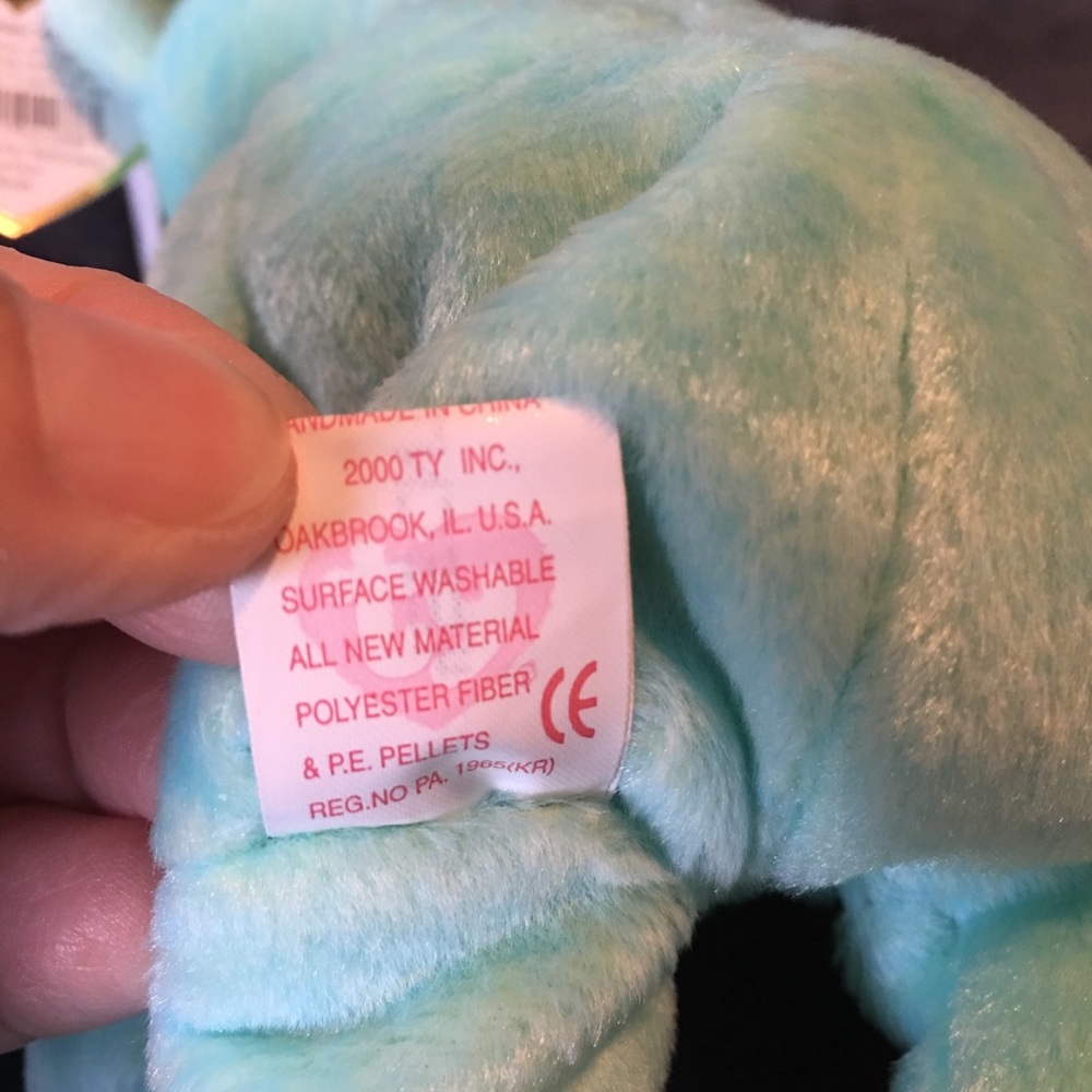 Ariel Memorial Beanie Bear - Picture 4 of 4